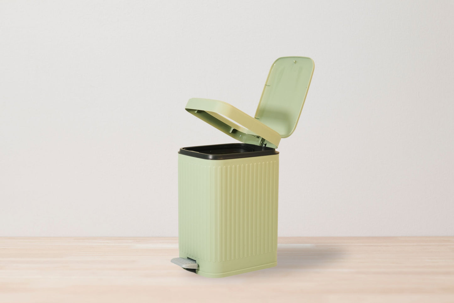 Pedal Dustbin