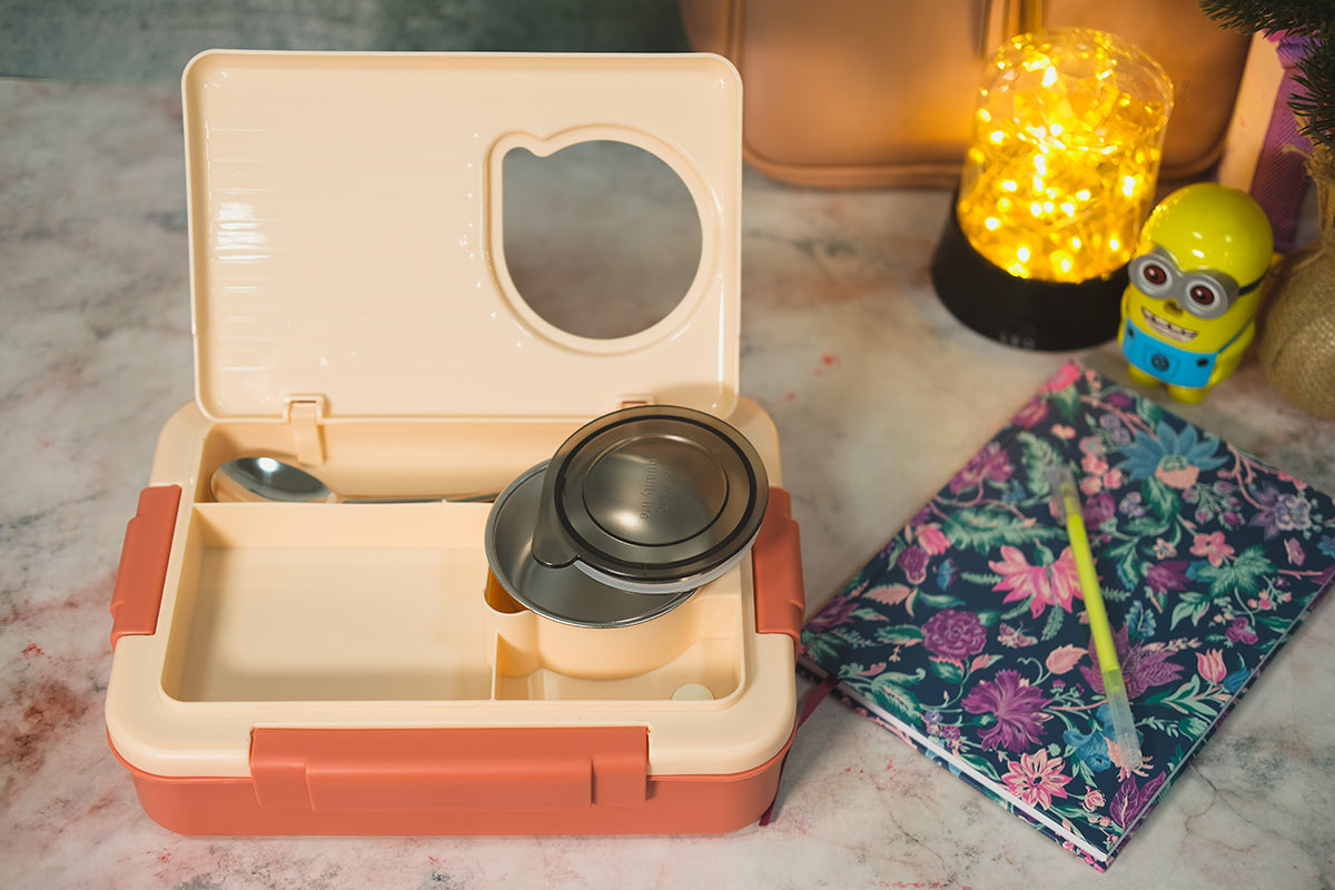 4 Compartment Lunch Box with Liquid Container