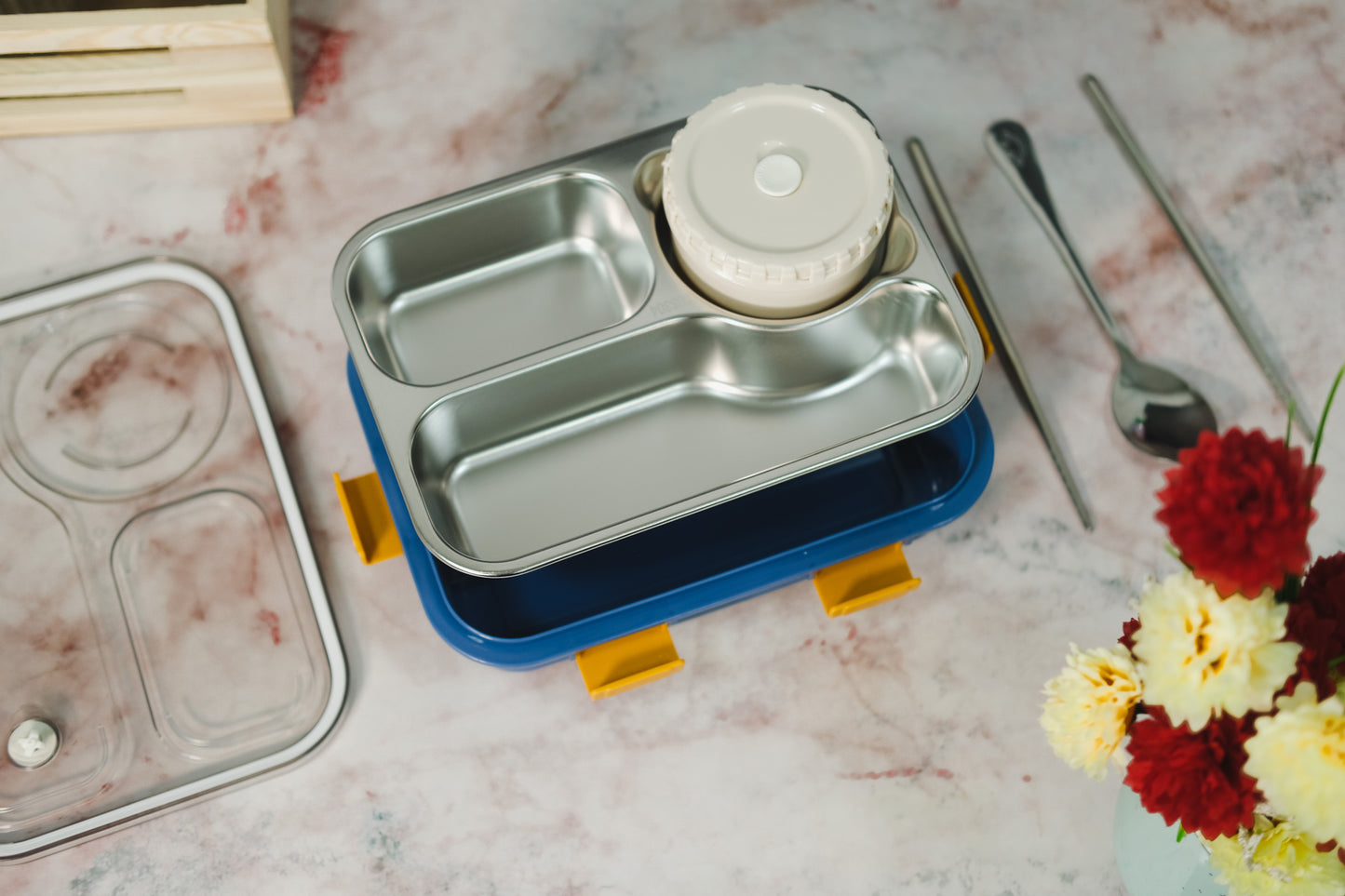 Triple Grid Lunch Box