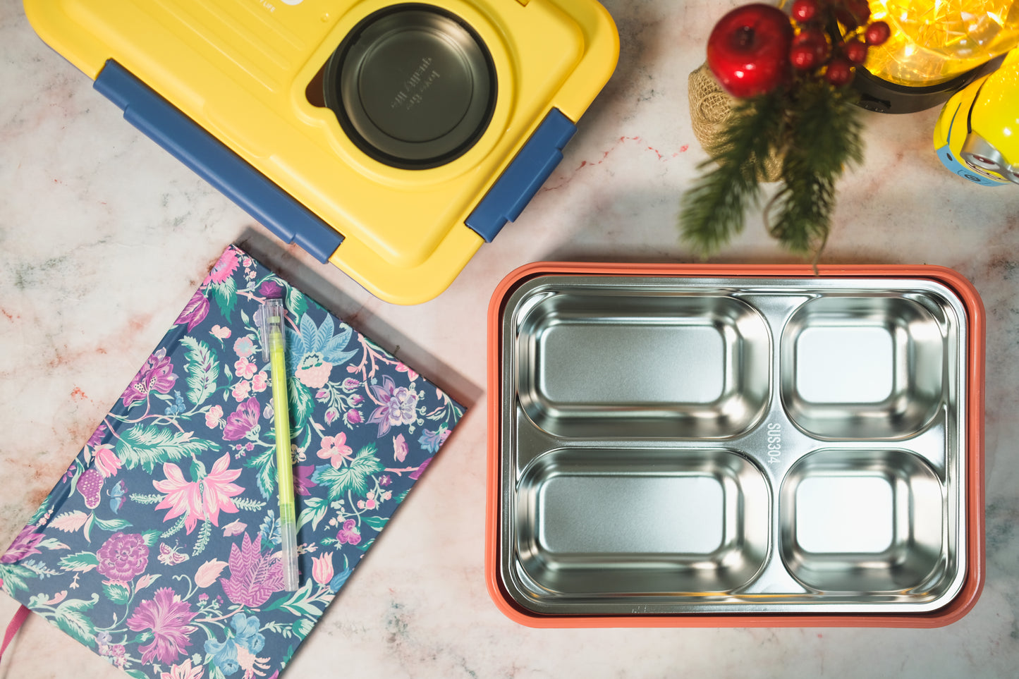 4 Compartment Lunch Box with Liquid Container