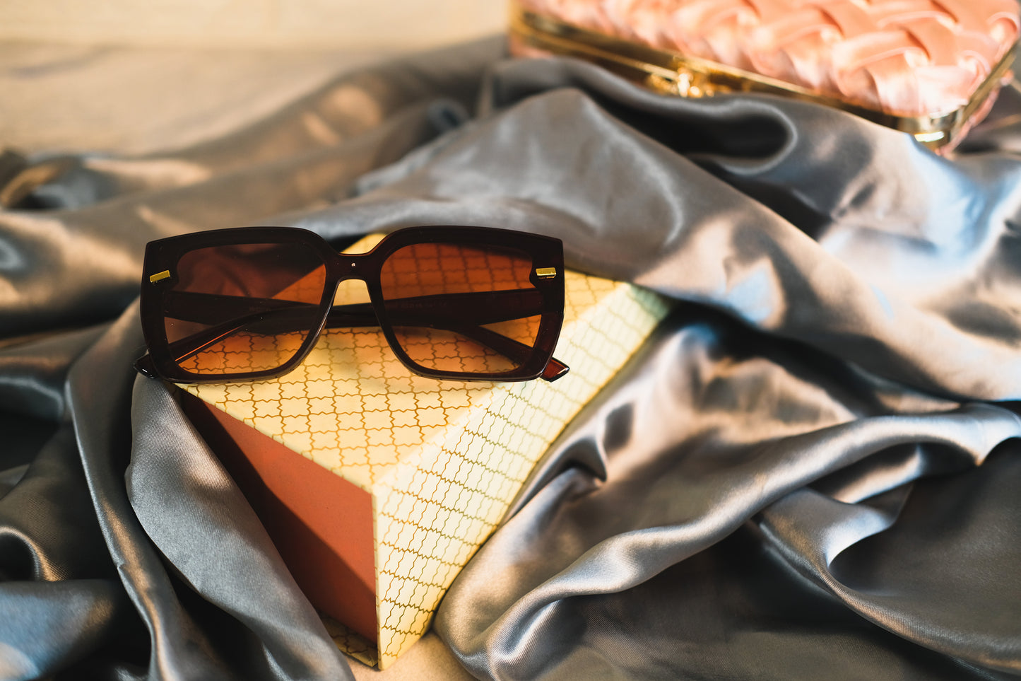 Sunglass