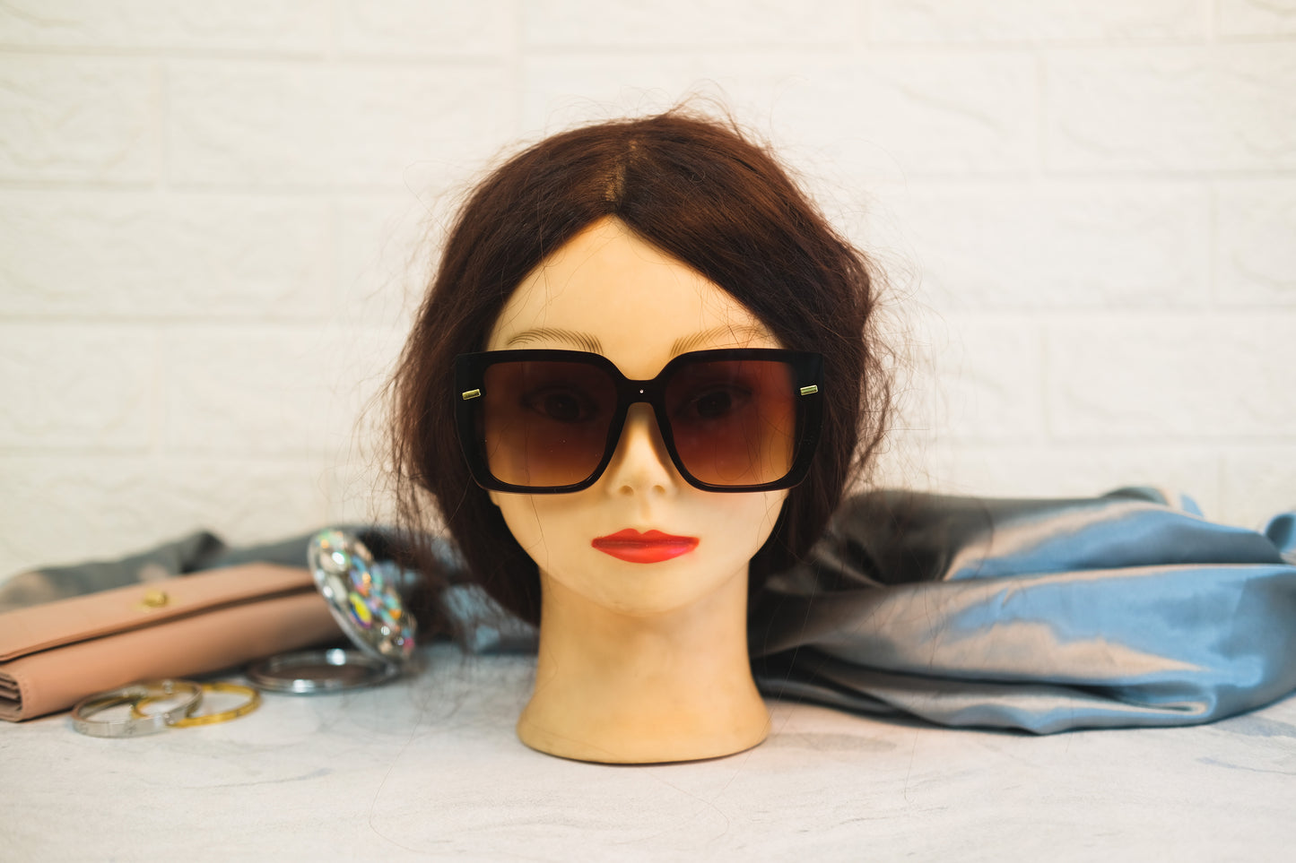 Sunglass