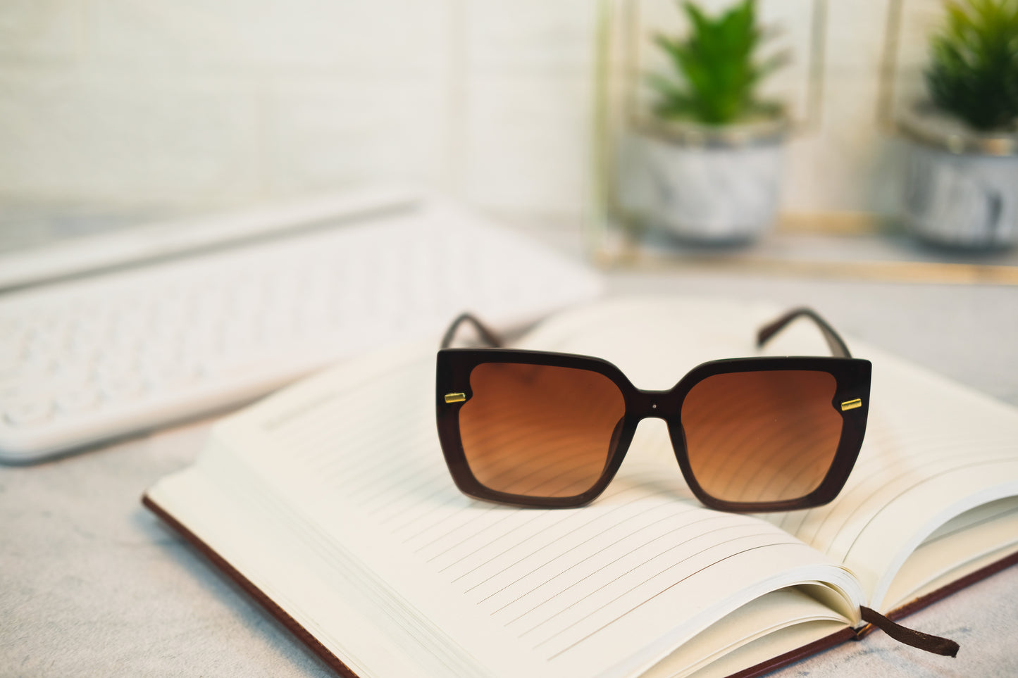 Sunglass