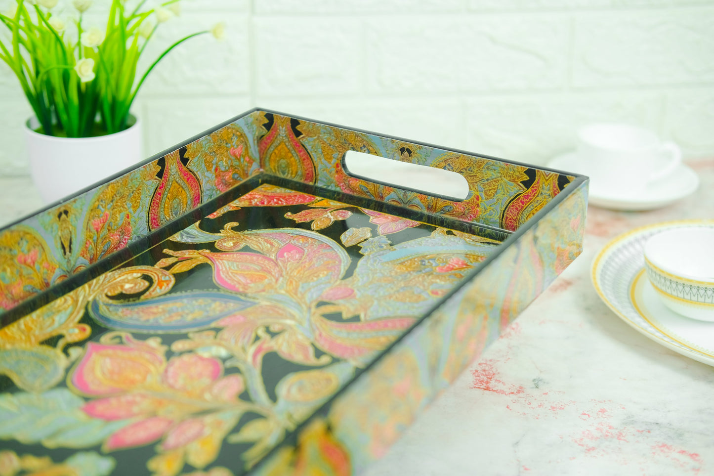 Majestic Medium Tray
