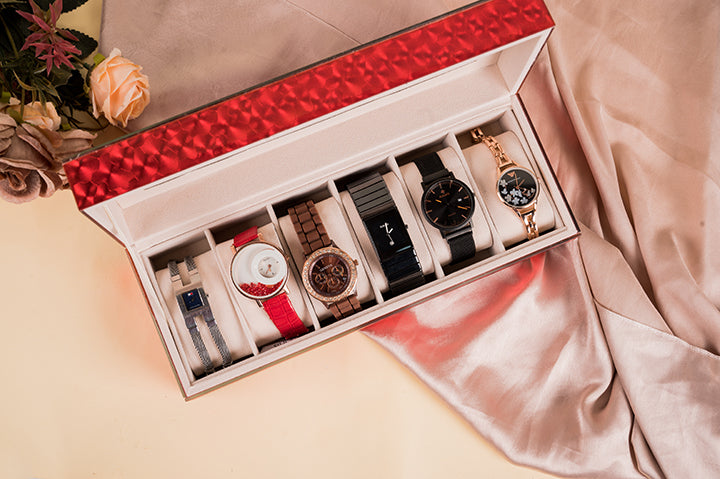 WATCH BOX