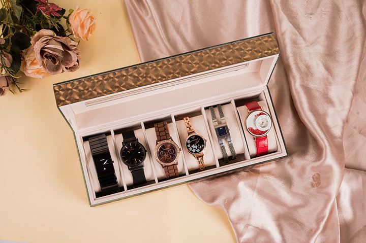 WATCH BOX