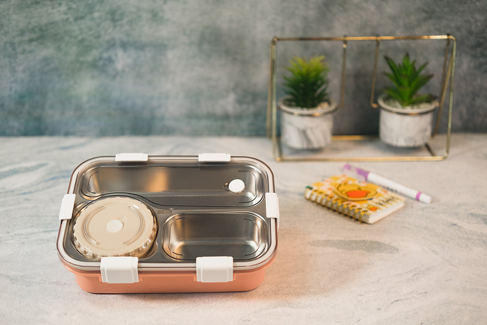 Triple Grid Lunch Box